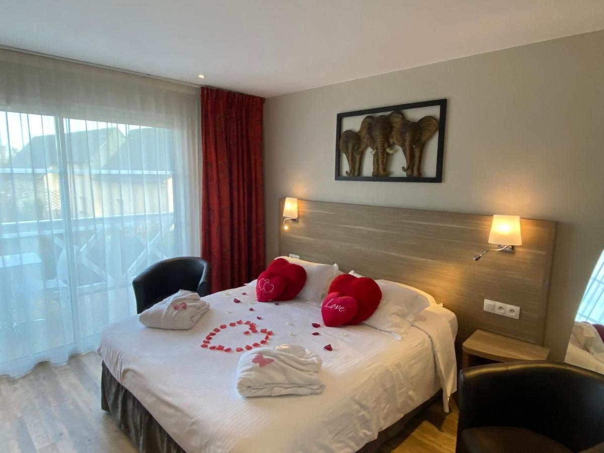 Contact Hotel - Motel Les Bleuets & Spa La Rivière-Saint-Sauveur Екстериор снимка