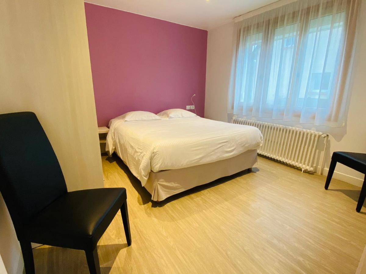 Contact Hotel - Motel Les Bleuets & Spa La Rivière-Saint-Sauveur Екстериор снимка