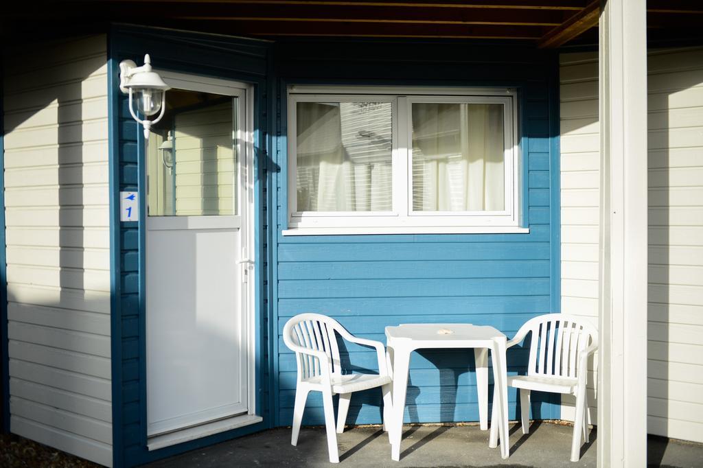 Contact Hotel - Motel Les Bleuets & Spa La Rivière-Saint-Sauveur Екстериор снимка